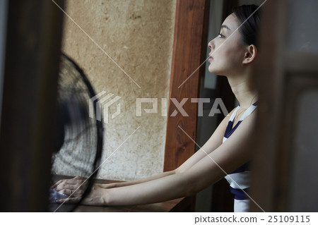 Country life image 25109115