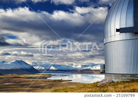 Mount John Observatory, Lake Tekapo, New Zealand 25109799