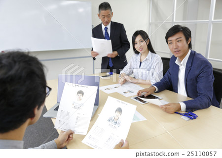 Model casting, main character decision, advertising agency, editorial department, study school, advertisement production company Model casting, main character decision, advertising agency, editorial department, study school, advertisement production company 25110057