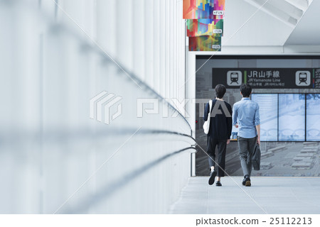 互聯網公司老闆和下屬 互聯網公司老闆和下屬 25112213