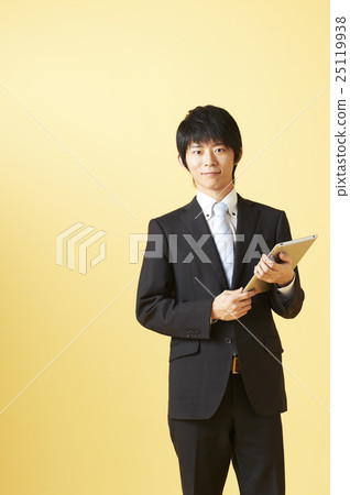 Businessman         25119938