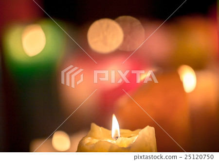 Candle 25120750