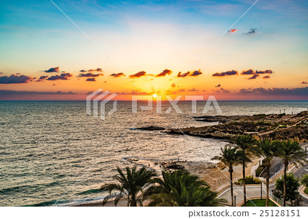 Beirut sunset (Lebanon, Beirut) Beirut sunset (Lebanon, Beirut) 25128151