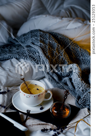 bedroom interior closeup 25129353