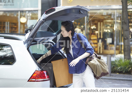 Car Life Shopping 25131454