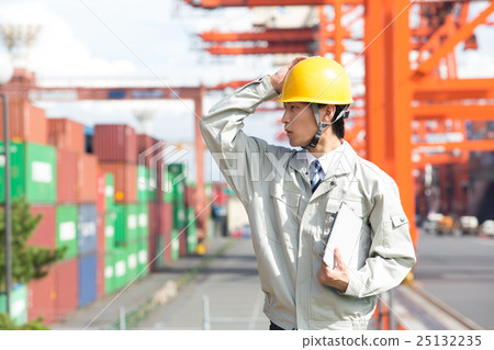 加特林起重機和港口作業 25132235