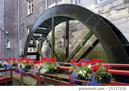 The oldest water mill in the Netherlands 25137338