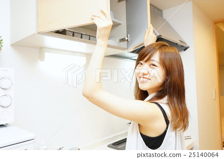 Room storage 25140064