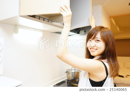 Room storage 25140065