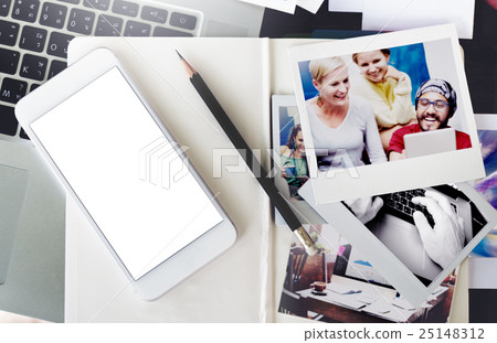 Mockup Copy Space Blank Screen Concept Mockup Copy Space Blank Screen Concept 25148312