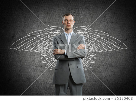 Businessman with wings 25150408