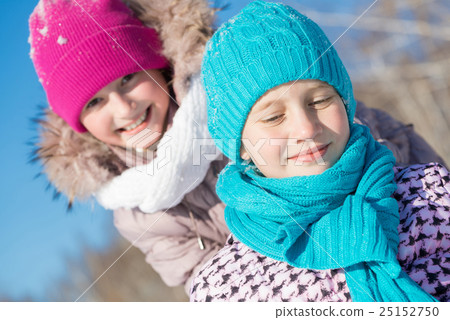 Winter activity Winter activity 25152750