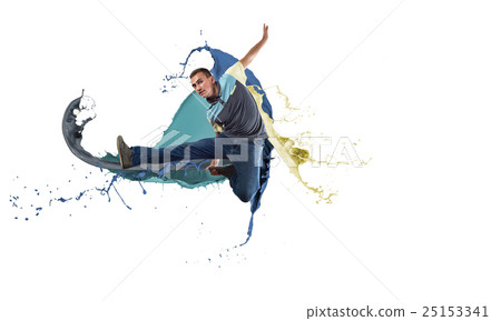 Dancer in jump 25153341