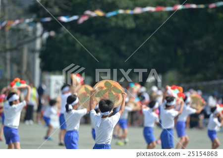 Elementary school sports festival landscape 25154868