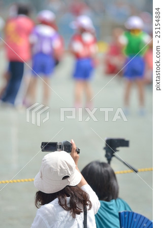 Elementary school athletic meet landscape selection relay 25154884