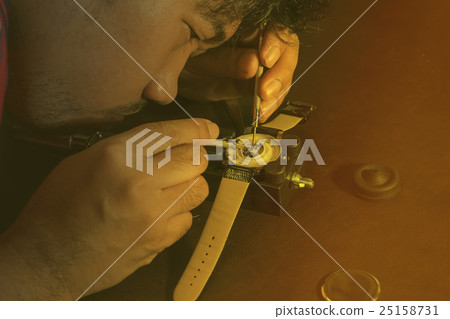 watchamker try to fix old watch vintage filter 25158731