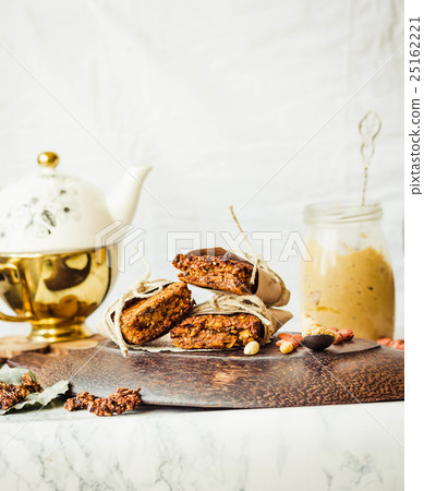 Pumpkin granola bars with peanut butter and seeds Pumpkin granola bars with peanut butter and seeds 25162221