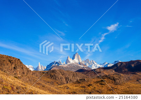 Fitz Roy mountain, Patagonia Fitz Roy mountain, Patagonia 25164380