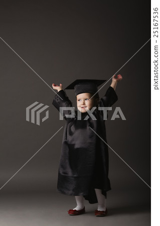 diploma graduating little student kid 25167536