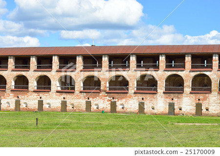 Fortress wall of Kirillo-Belozersky monastery. 25170009