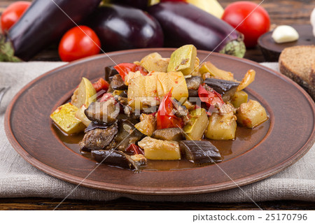 stewed eggplant on the plate stewed eggplant on the plate 25170796