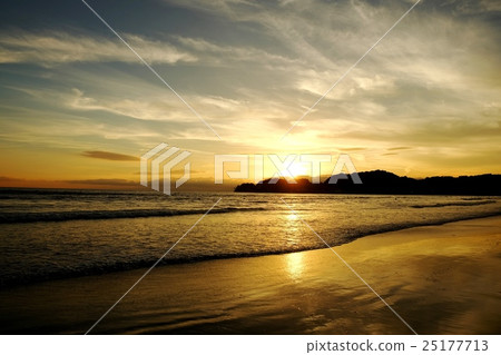 Taki-za海灘的晚上風景 25177713