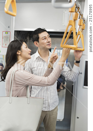 30年代商務男裝和女裝 25178995