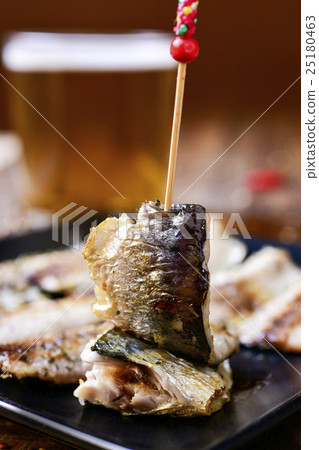 spanish sardines served as tapas spanish sardines served as tapas 25180463