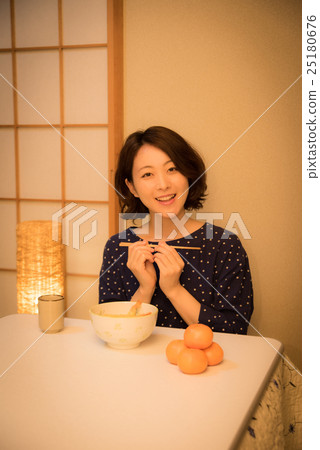 Kotatsuya女人 Kotatsuya女人 25180676