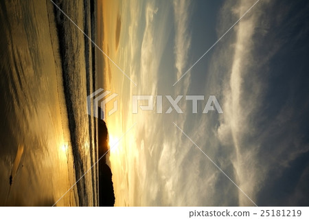 Evening of the Takigi coast 25181219