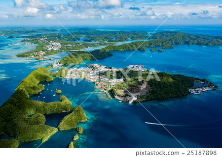 帕勞科羅爾在馬拉卡爾島的夏天 25187898