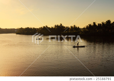 Fishing in sunrise at Thu Bon river, Quang Nam Fishing in sunrise at Thu Bon river, Quang Nam 25188791