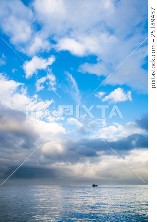 海 25189437