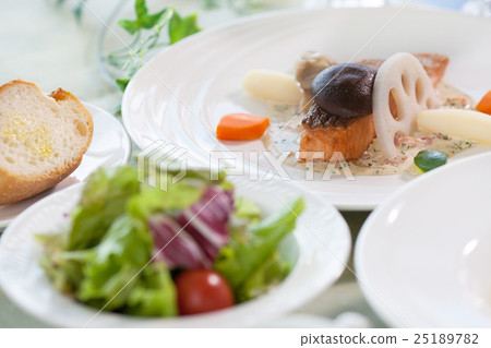 法語全部課程 25189782