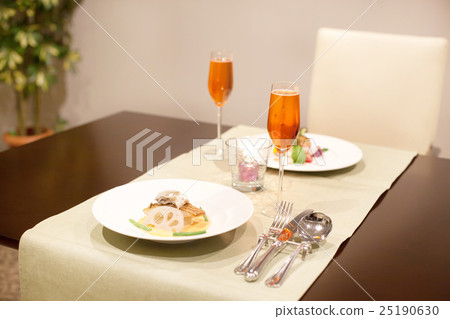 French restaurant course meal French restaurant course meal 25190630