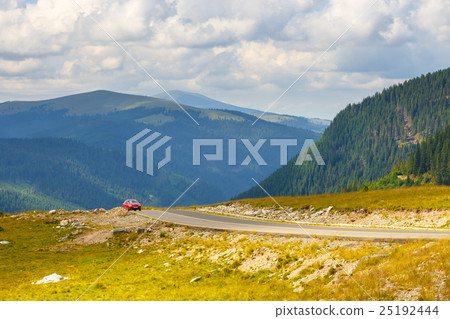 Landscape of Transalpina road in Parang Mountains 25192444