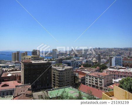 Town of Valparaiso, Chile 25193239