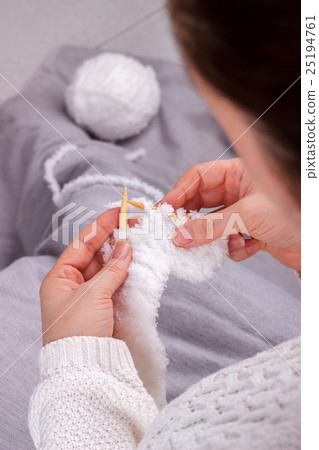 woman hands knitting 25194761