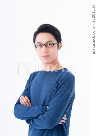 A young man 25201116