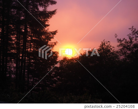 Sunset at Ontakeyama 25204108