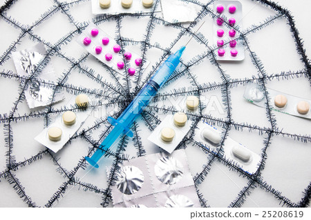 Drugs and syringes caught in the spider web Drugs and syringes caught in the spider web 25208619