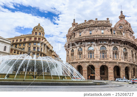 Piazza De Ferrari main square in Genoa 25208727
