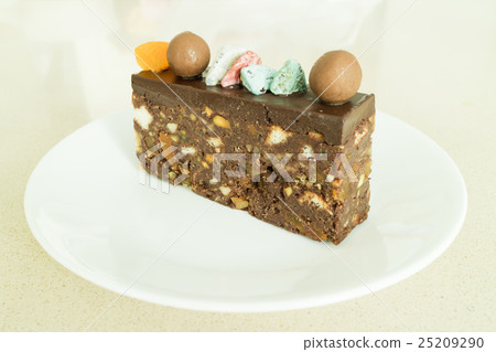 Tasty chocolate cake Tasty chocolate cake 25209290