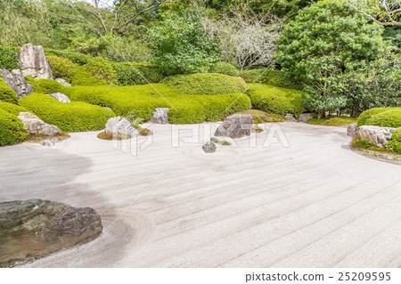 Katsura Kamakura 25209595