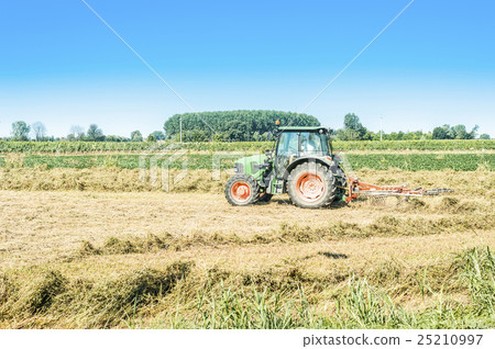 Agricultural labor 25210997
