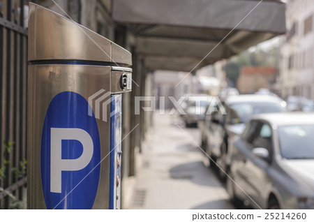 Machine parking 25214260