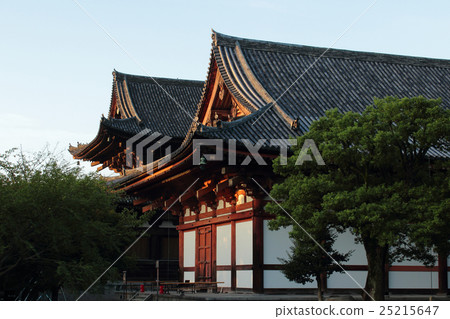 Scenery in Kyoto Toji Temple morning premises Scenery in Kyoto Toji Temple morning premises 25215647