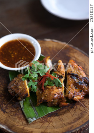 Grill chicken with spicy sauce. Thai food 25218137
