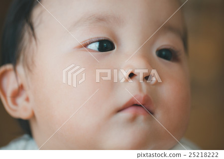 嬰兒 寶寶 寶貝 25218222