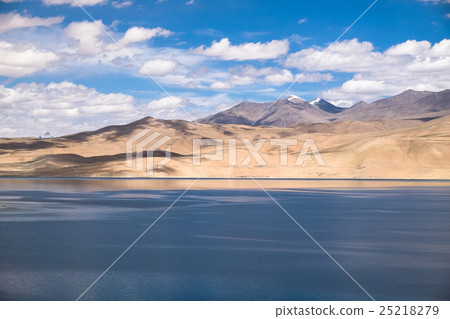 Tso Moriri Lake with blue sky Tso Moriri Lake with blue sky 25218279